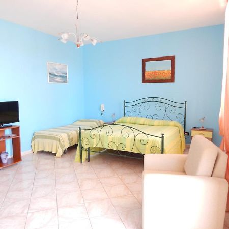 Bed and Breakfast Arcobaleno Novoli Exterior foto