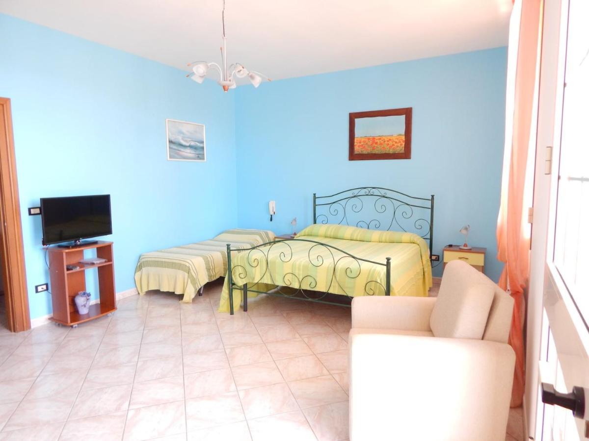 Bed and Breakfast Arcobaleno Novoli Exterior foto